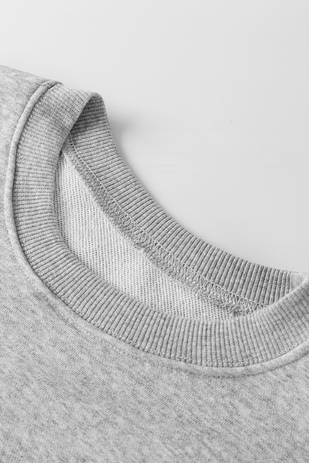 image-Black Solid Classic Crewneck Pullover Sweatshirt