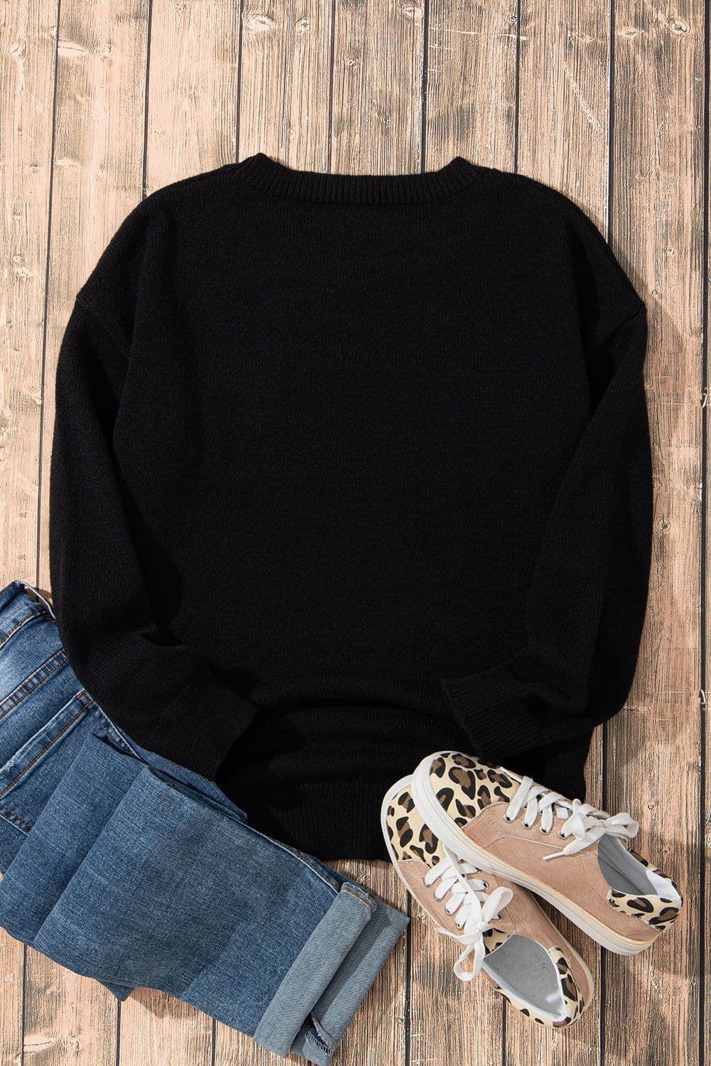 image-Black Howdy Heart Graphic Round Neck Casual Sweater