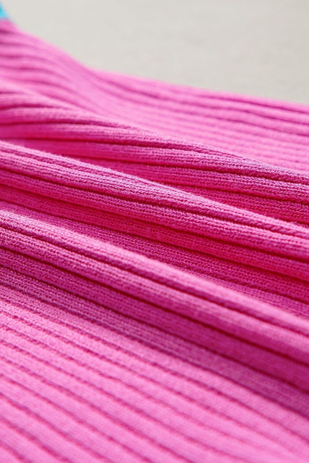 image-Blue Colorblock Edge Ribbed Knit U Neck Tank Top