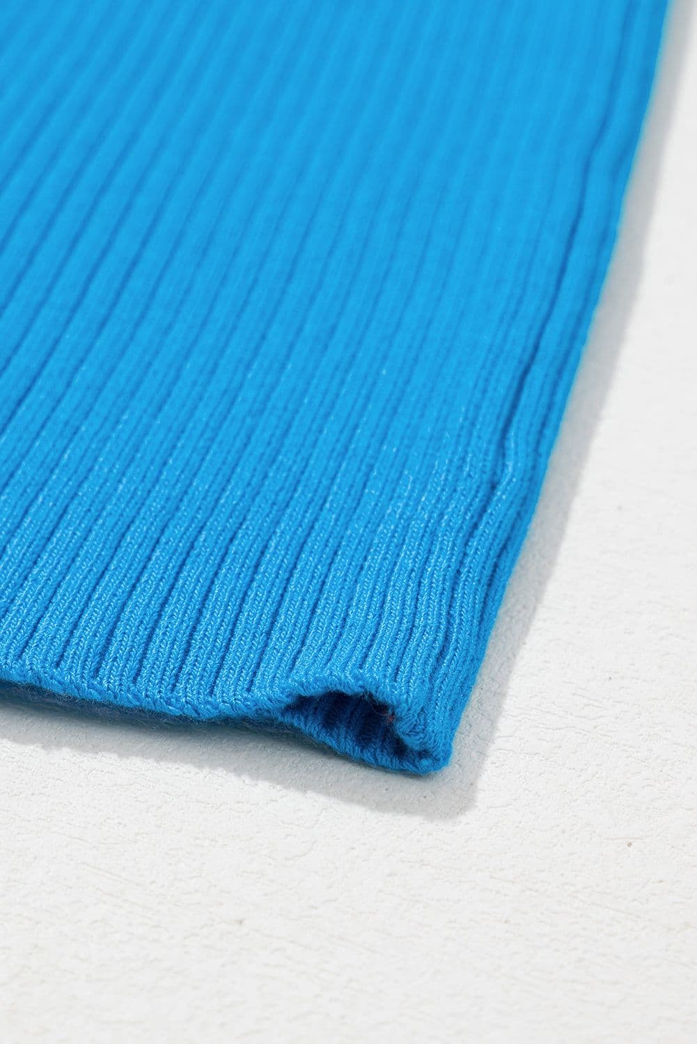 image-Blue Colorblock Edge Ribbed Knit U Neck Tank Top