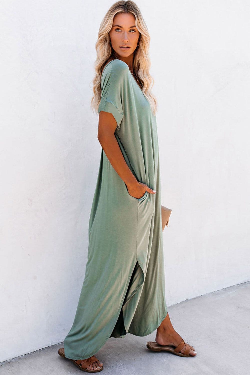 image-Black V Neck Hidden Pocket Splits Maxi T-shirt Dress