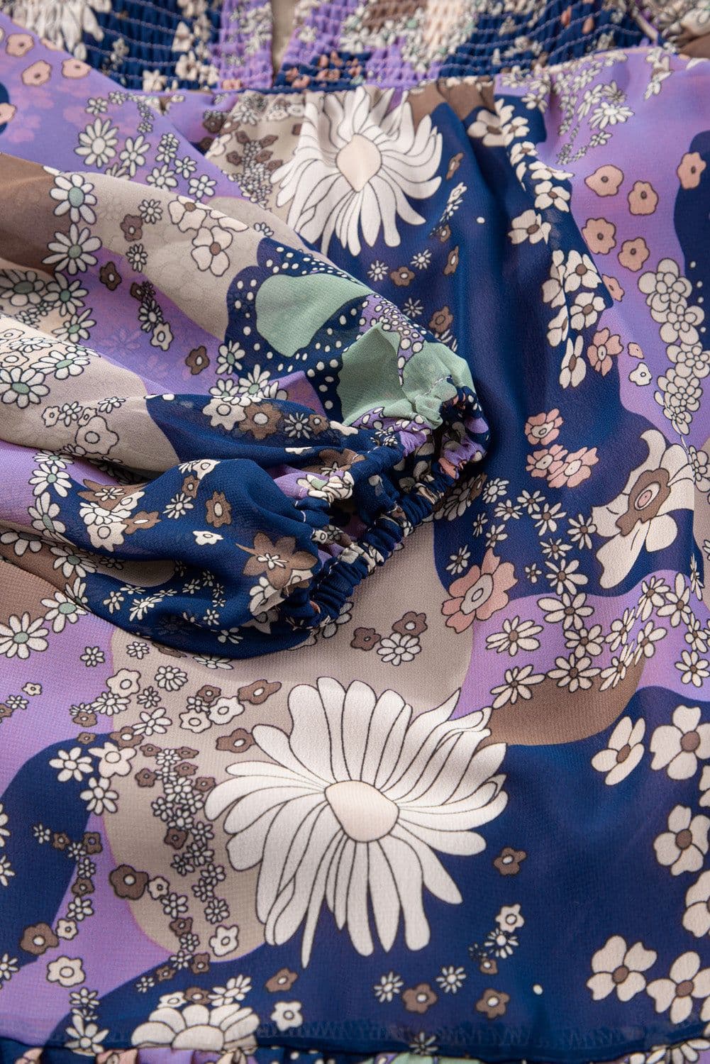 image-Purple Vintage Daisy Floral Puff Sleeve Ruffle Short Dress
