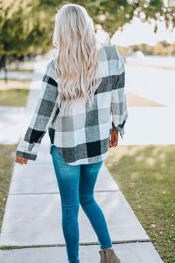 image-Plaid Color Block Buttoned Long Sleeve Jacket with Pocket