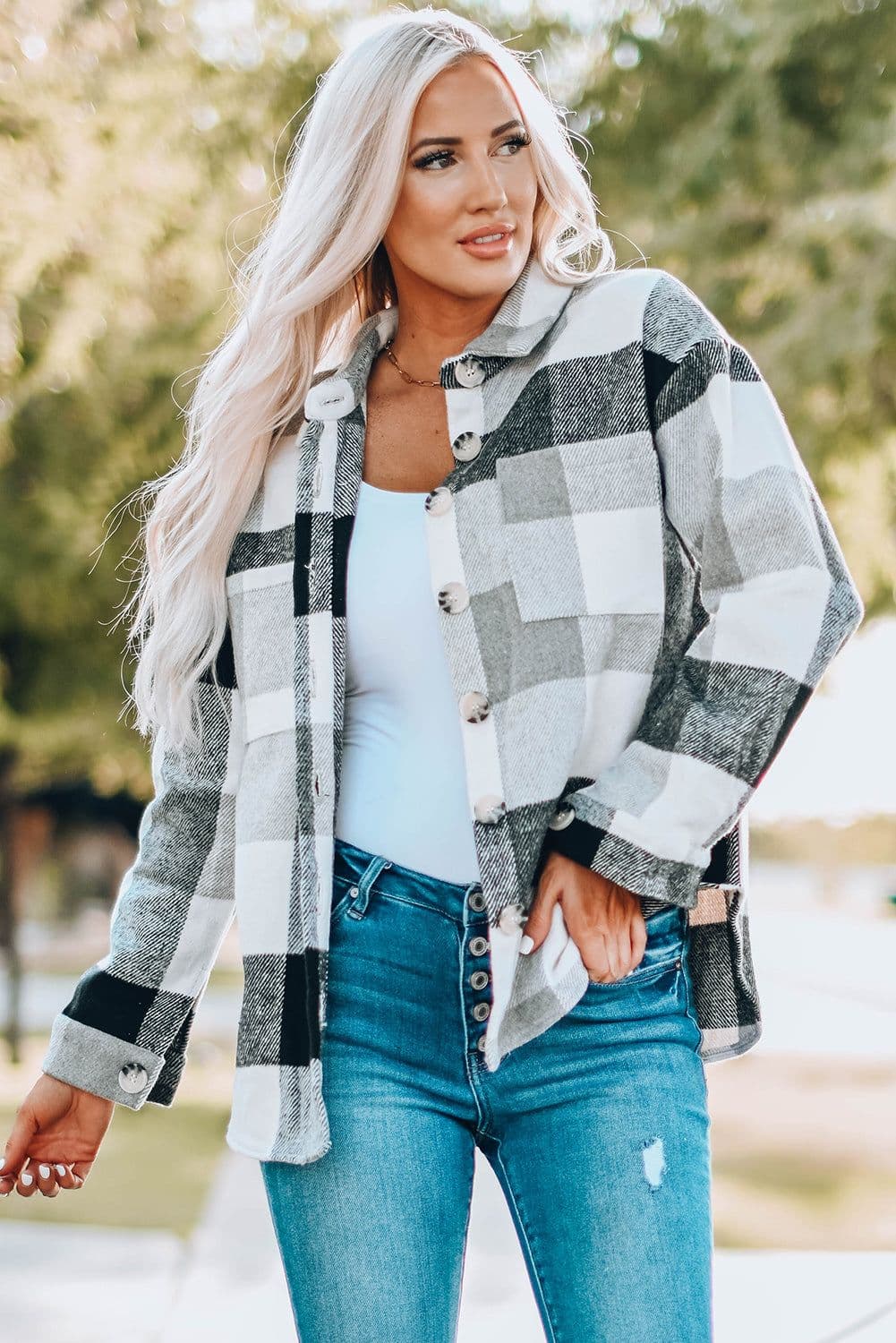 image-Plaid Color Block Buttoned Long Sleeve Jacket with Pocket