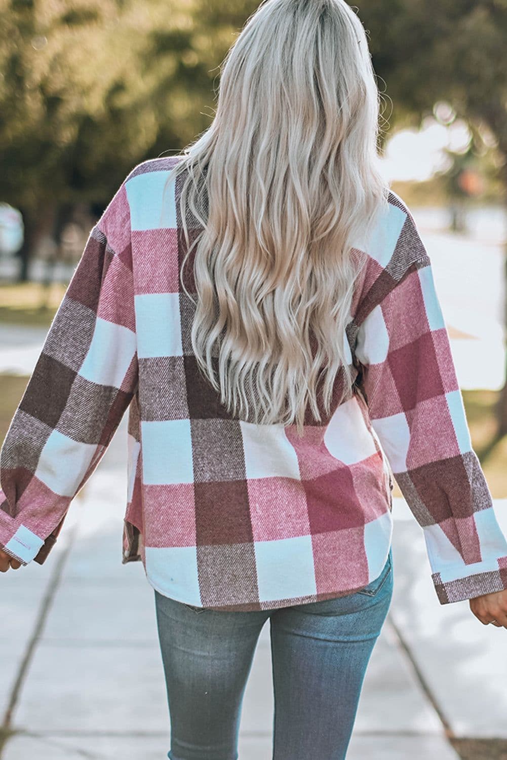 image-Plaid Color Block Buttoned Long Sleeve Jacket with Pocket