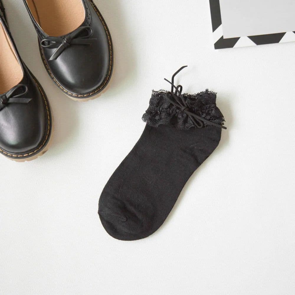 image-HEALMEYOU Lace Ruffle Ankle Socks Stylish Comfort for Casual Wear
