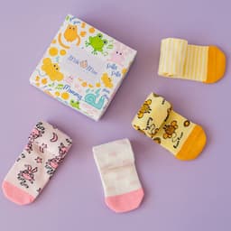 image-Milk&Moo Buzzy Bee and Chancin 4 Paar Socken für Mutter
