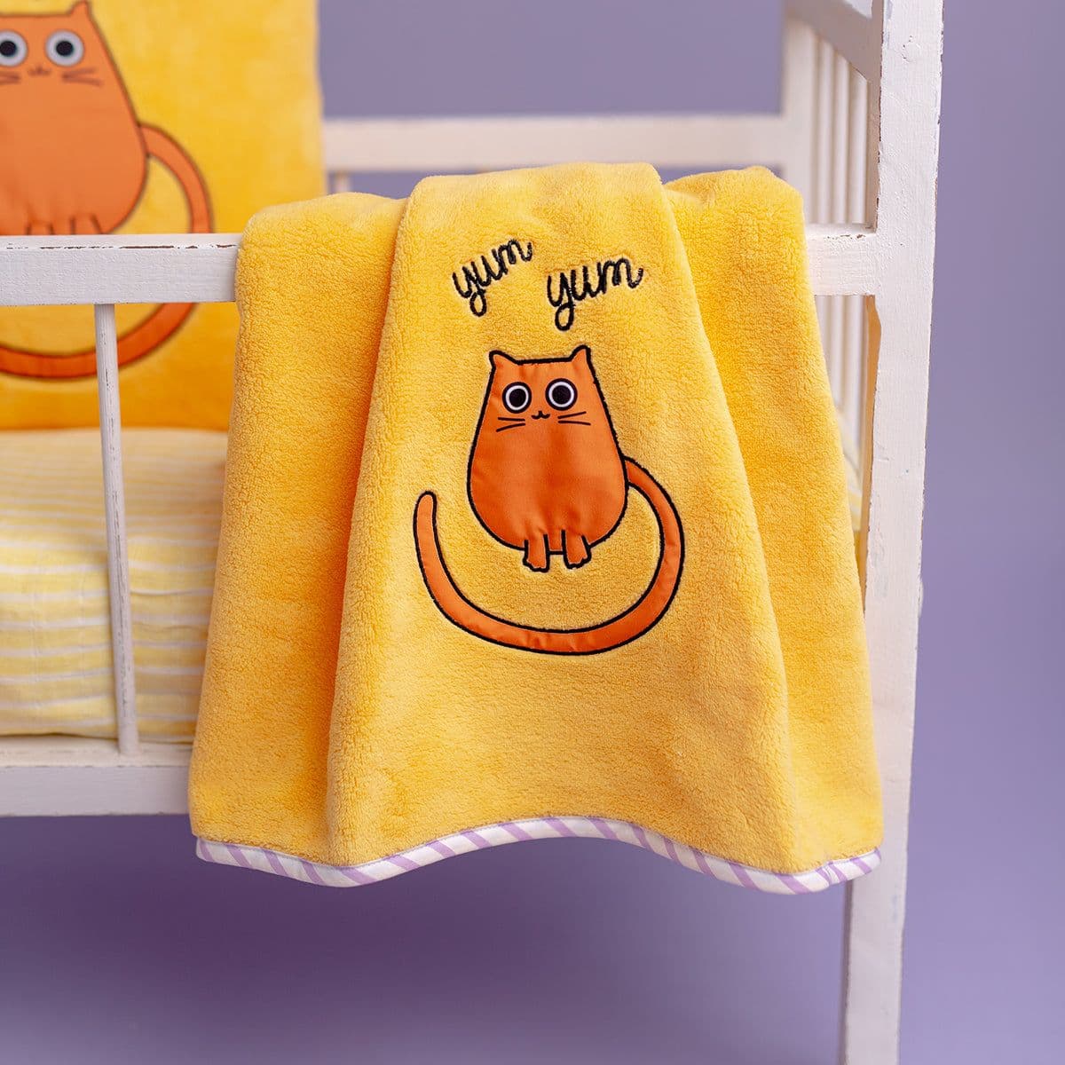 image-Milk&Moo Tombish Cat Babydecke