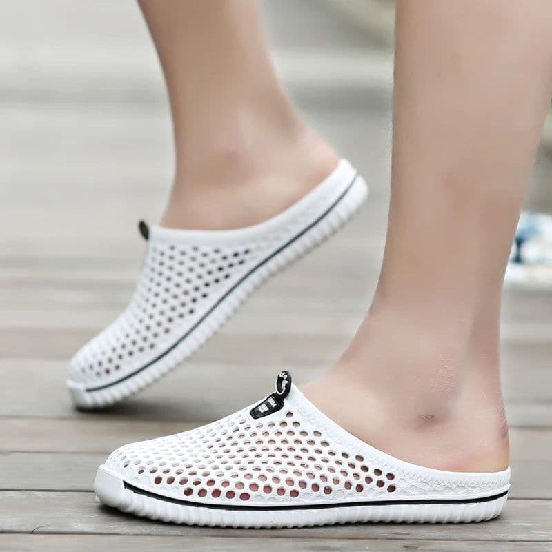 image-Men Outdoor Light Aqua Shoes Beach Shoes Multi-functional Breathable Sandal 39-45#