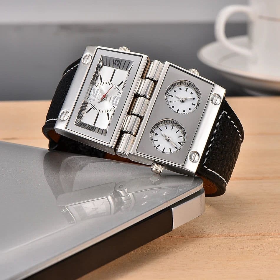 image-New Men Dual Display Sports Watches Oulm Men Watch Fold Big Size Fashion Outdoor Clock Leather Quartz Watch Relogio Masculino