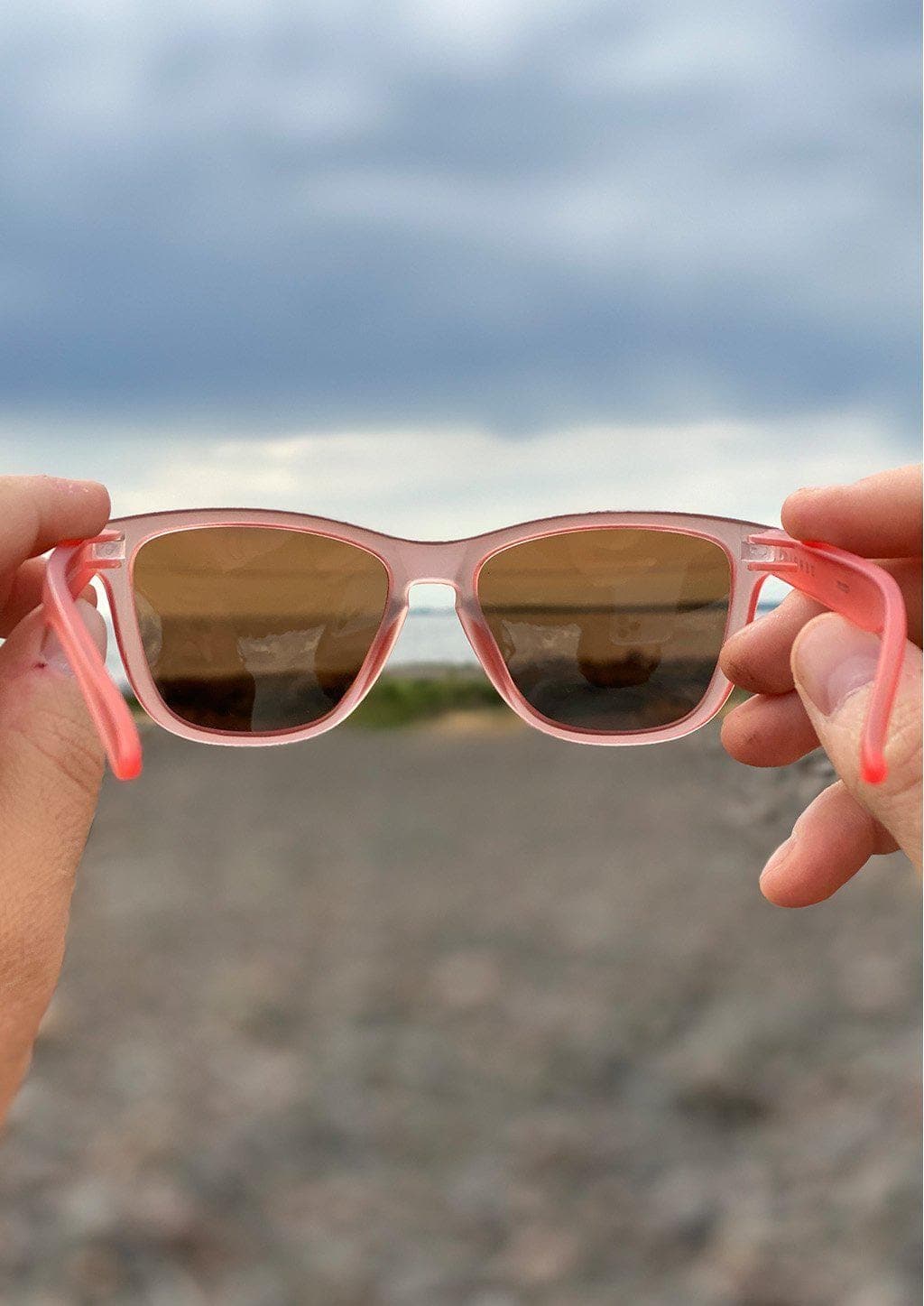 image-MOOD Wayfarer V2 - Cherry