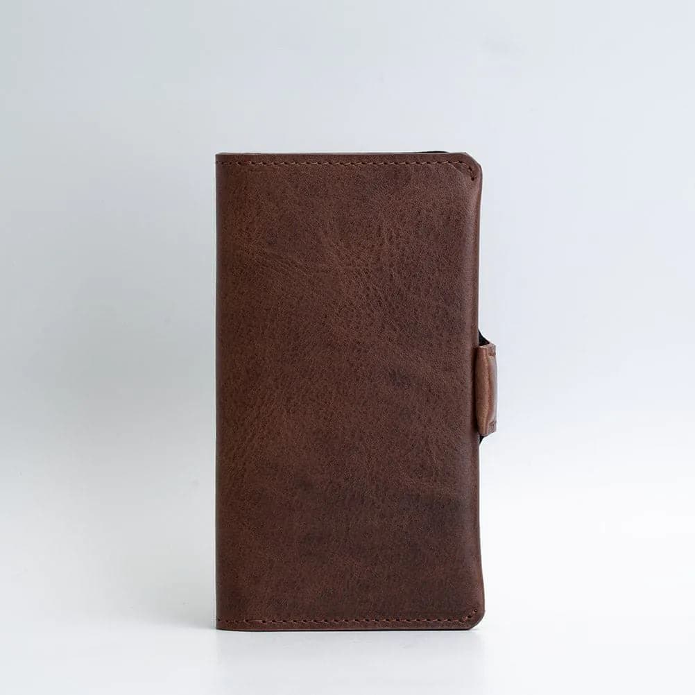 image-Leather iPhone folio wallet with Magsafe - The Minimalist 2.0 - SALE