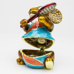 image-Mouse Playing Tennis