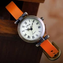 image-Shsby New Fashion Hot-Selling Leather Female Watch ROMA Vintage Watch Women Dress Watches