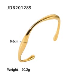 image-Stainless Steel Necklace & Bracelet Set - Gold