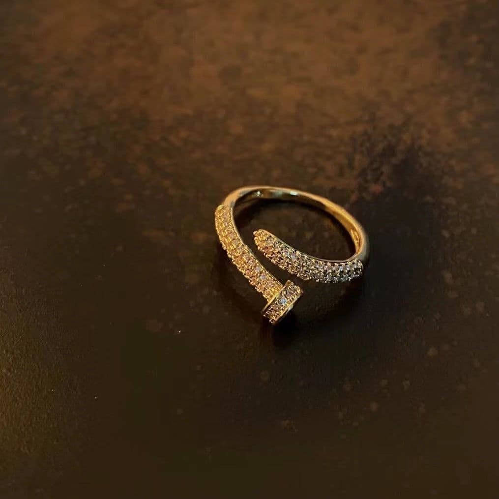 image-Adjustable Luxury Ring with Diamonds for Women & Men - Zircon Tail Ring