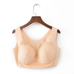 image-Women's Plus Size Wireless Lace Bralette - Full Cup