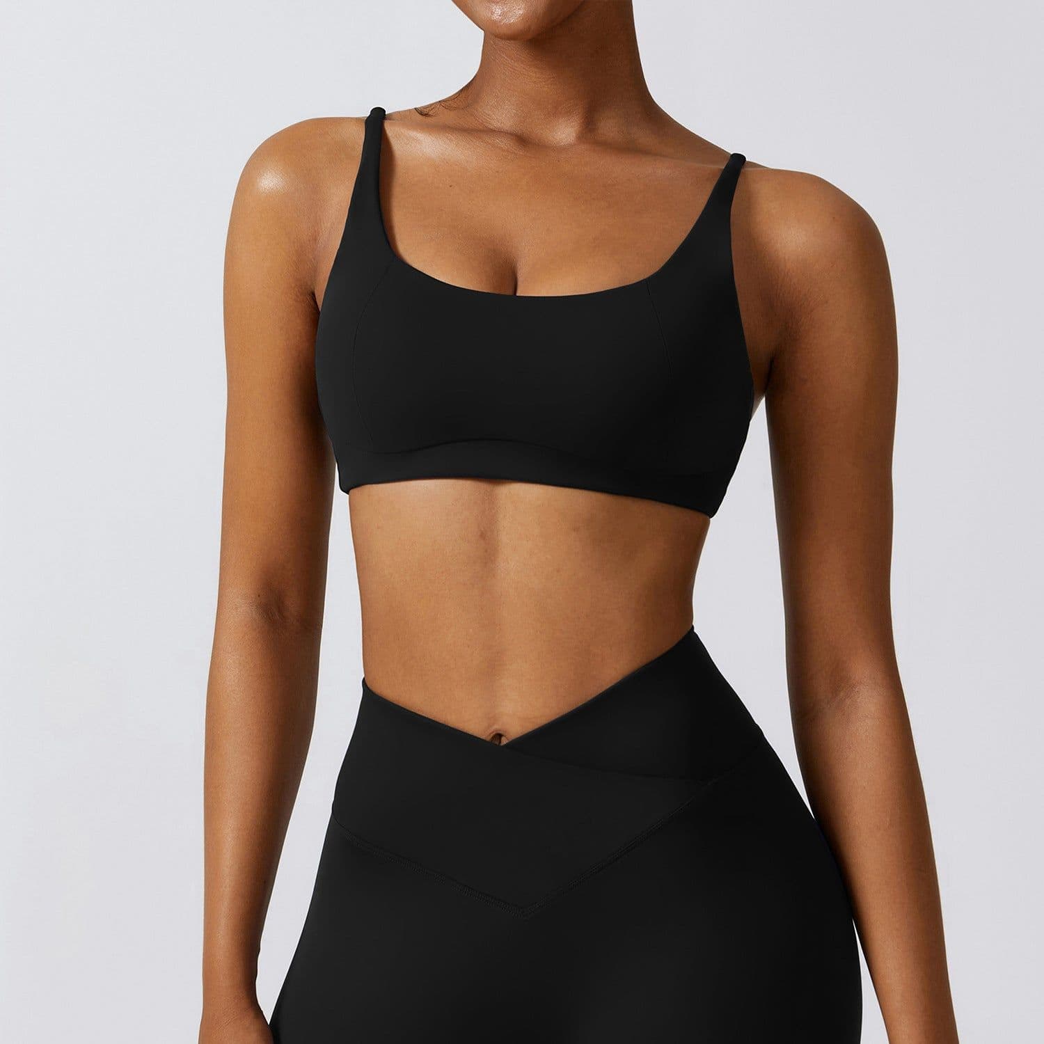 image-Zechuang Yoga Bra - Solid Color Sleeveless
