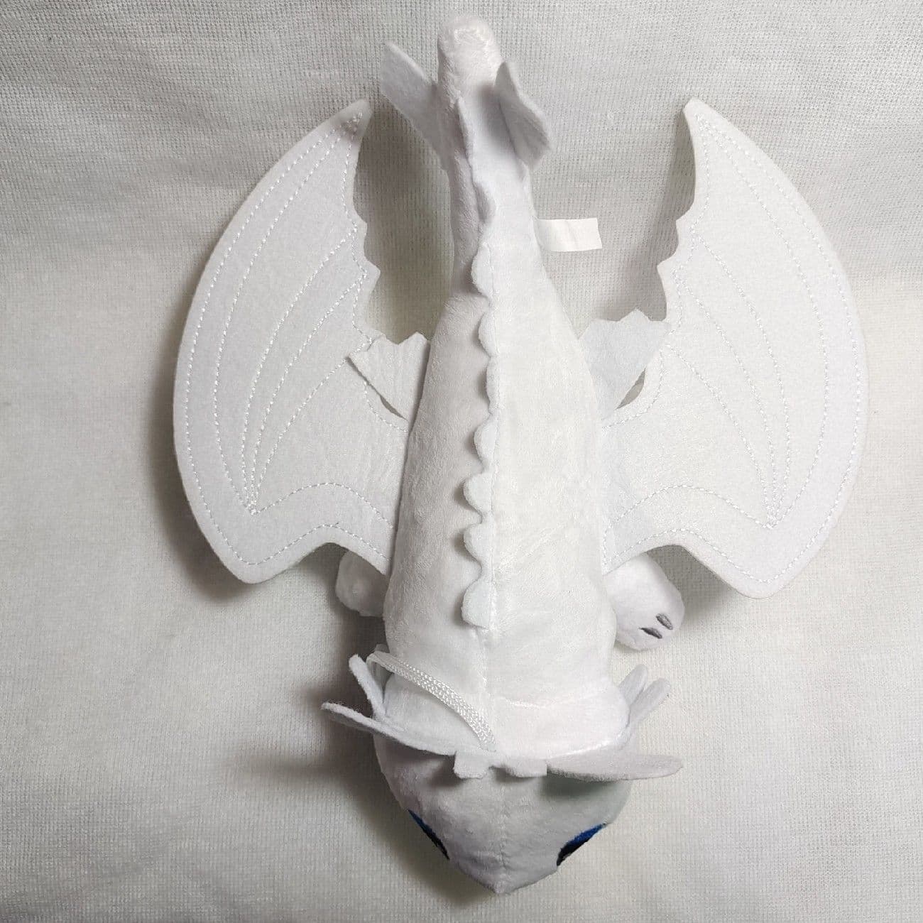 image-Toothless car roof plush toy suction cup