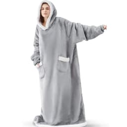 image-Winter blanket extra long vertical pocket fleece lazy blanket flannel lambswool TV TV blanket bathrobe