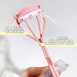 image-XIXI Eyelash Curler - Portable Beauty Tool