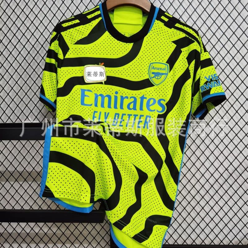 image-Real Madrid 2324 Football Jersey - Red Devils Home/Away - XXL Polyester