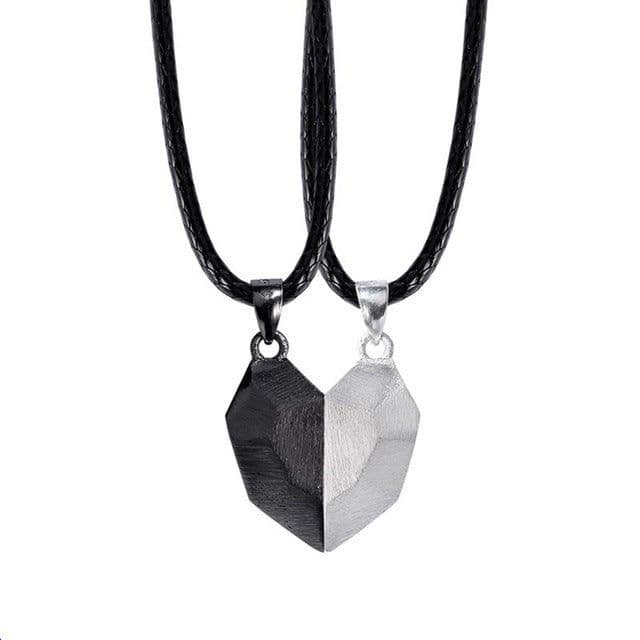 image-Longrui Love Magnet Couple Necklace - Black Heart