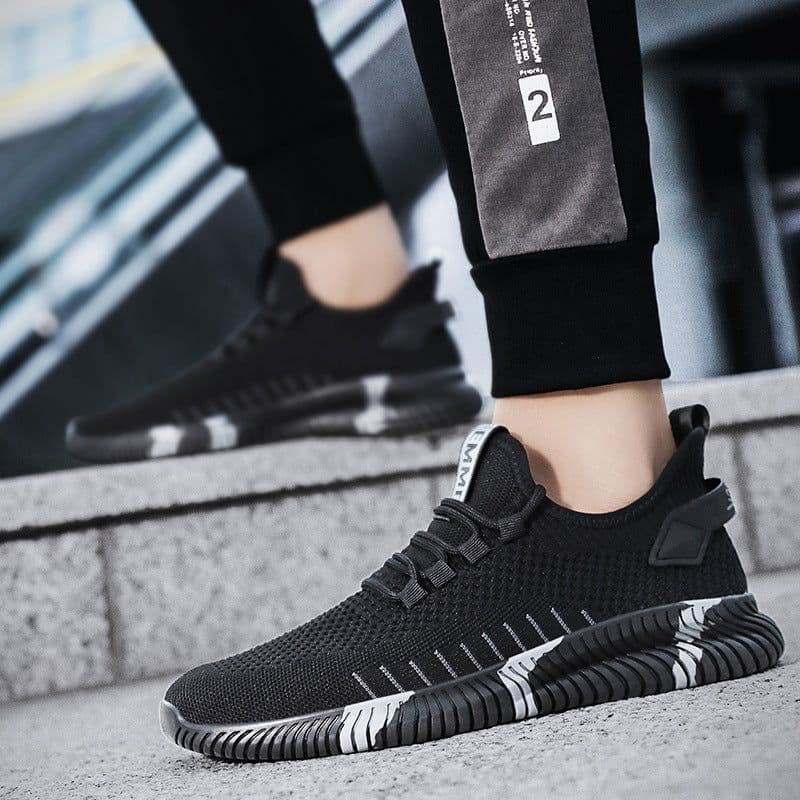 image-Raul Lion Mesh Running Shoes Men - Black Gray