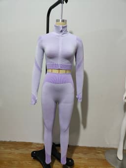 image-Purple Yoga Fitness Clothes Set - Seamless Bra & Underwear - XL