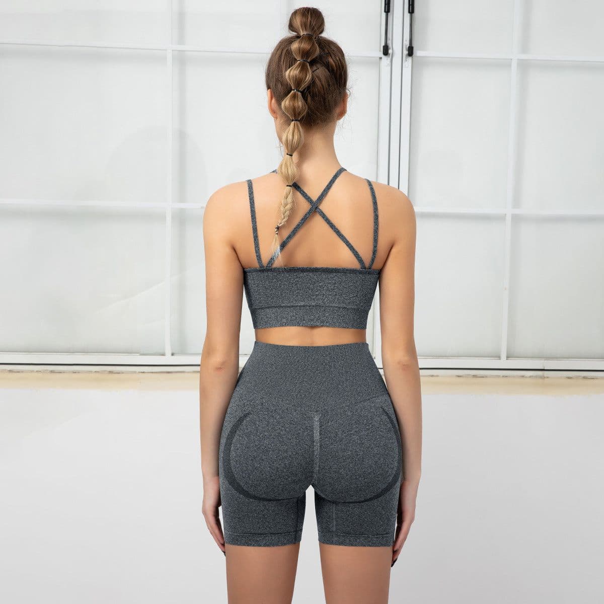 image-Issercafe Yoga Set - Sports Bra Shorts Medium Gray L