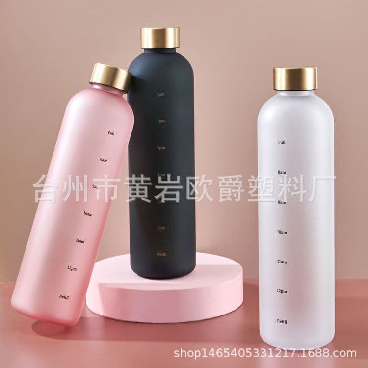 image-1000ml plastic cup space cup large capacity gradient frosted handy water cup Tritan pure copper cover stainless steel cover