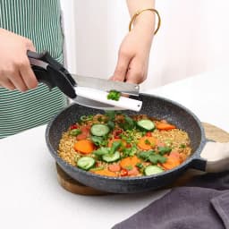 image-Vegetable Scissors Kitchen Tool 2-in-1