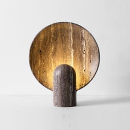 image-Fanxi Nordic Table Lamp - Resin Bedside Art Style