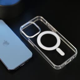 image-iPhone 12/13/14 Pro MagSafe Magnetic Case - Wireless (59 characters)