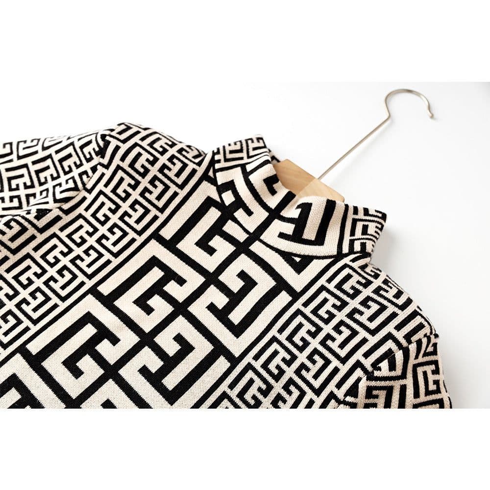 image-Women's Wool Blend Turtleneck Sweater - Black Pattern