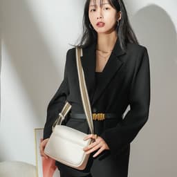 image-Women's PU Messenger Bag - Small Square Black
