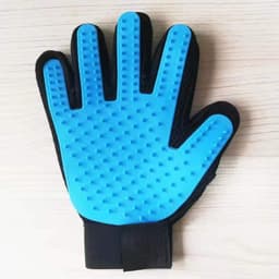 image-Easy Lion Rubber Pet Cleaning Gloves - Green Left - Cat Grooming Brush