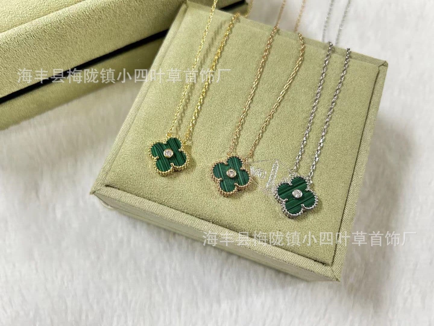 image-v gold 925 silver Fanjia four-leaf clover necklace high version women's thick plated 18k single flower pendant natural fritillary chalcedony