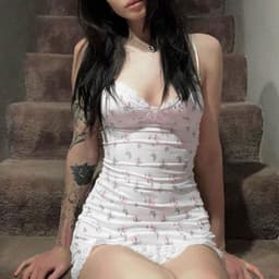 image-Floral Lace Suspender Pencil Skirt - White L