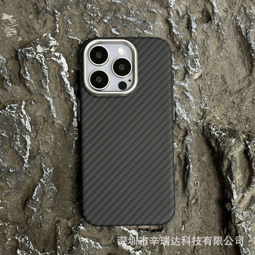 image-Suitable iPhone 15 Pro Max Kevlar Case - Carbon Fiber Pattern