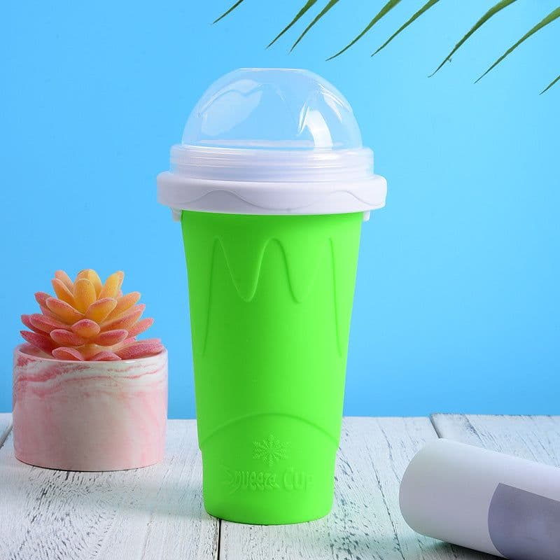 image-Silicone Pinch Cup - Blue 500ml Smoothie