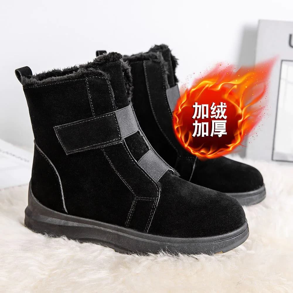 image-Women's Snow Boots Size 43 Black Velcro Winter