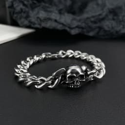 image-OPK Titanium Steel Cuban Chain Bracelet - Skull Design