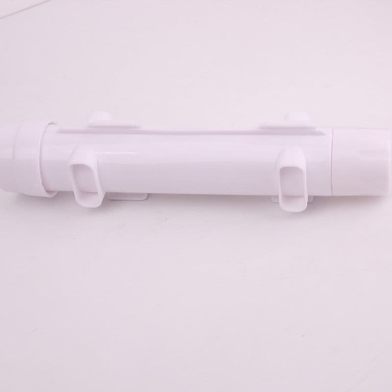 image-Sushi Tube Mold Barrel - Green Plastic Sushi Tool
