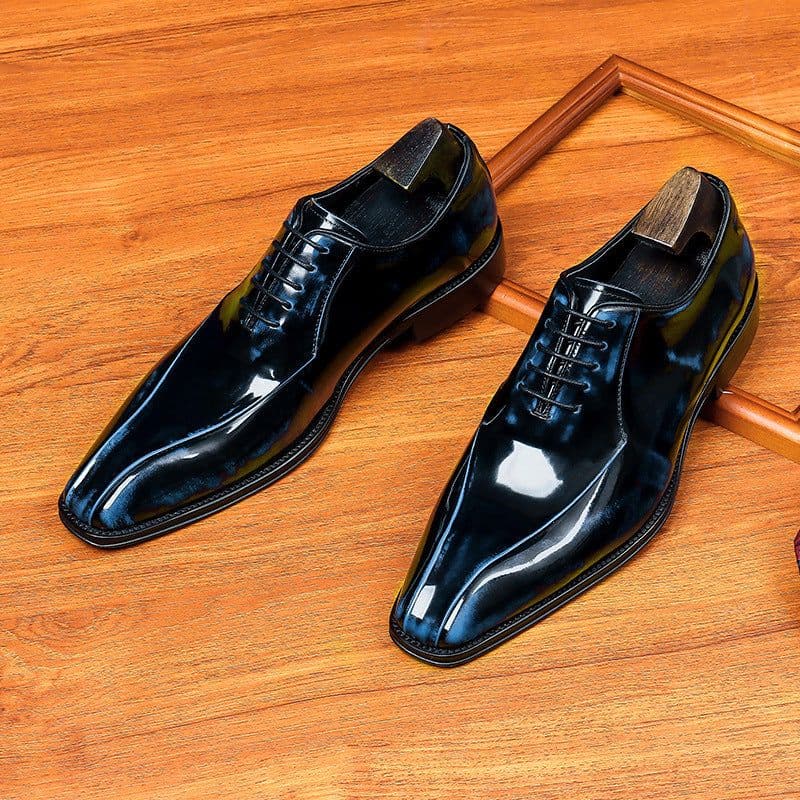 image-Douyin Leather Oxford Shoes - Men's Glossy Pointed Toe Formal Lace-up