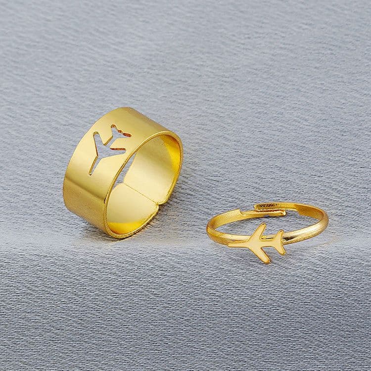 image-European Retro Couple Airplane Love Ring - Simple Hollow Design, Adjustable, Alloy Jewelry for Women