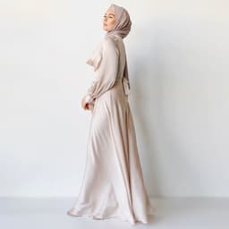 image-Muslim Abaya Dress - Long Sleeve High Waist A-Line Off White