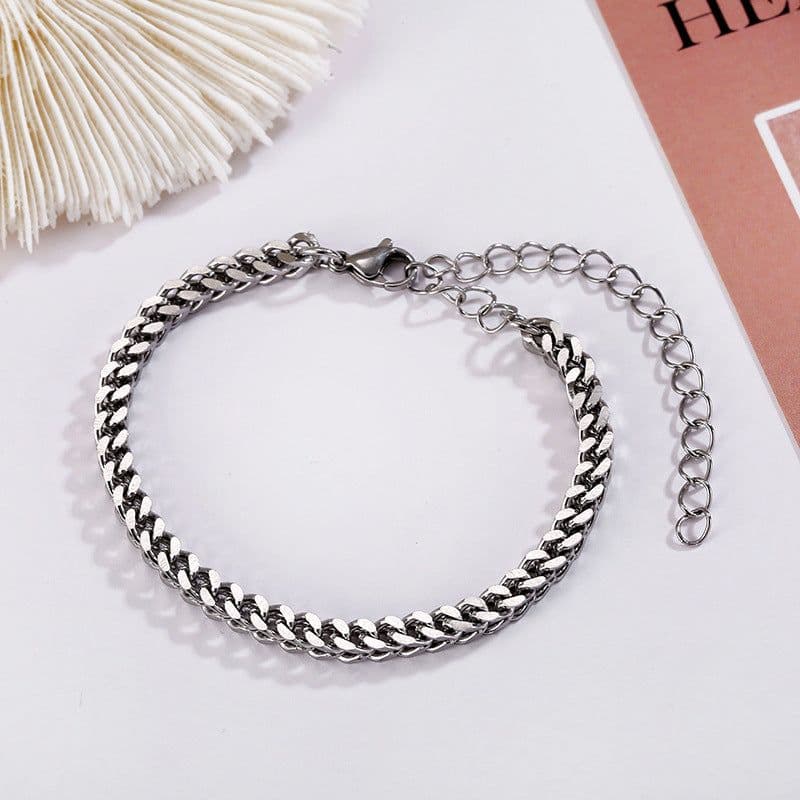 image-The new stainless steel chain love magnet attracts lovers bracelet a pair of men and women jewelry wholesale and foreign trade exclusively