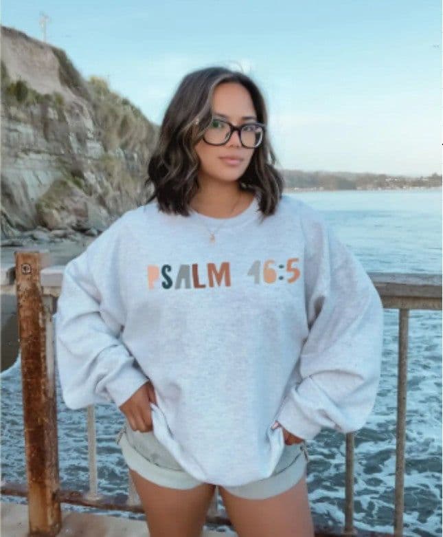 image-Women's Letter Print Sweater - Black Long Sleeve Round Neck