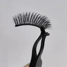 image-Glue-Free Magnetic False Eyelashes - Clip-On, Mama Style, European & American Design
